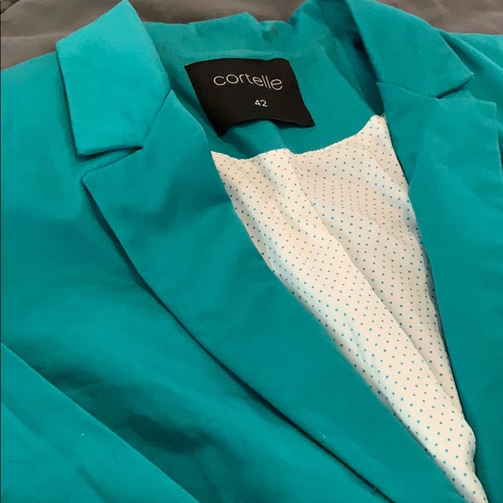 Green woman’s blazer - Picture 2 of 3
